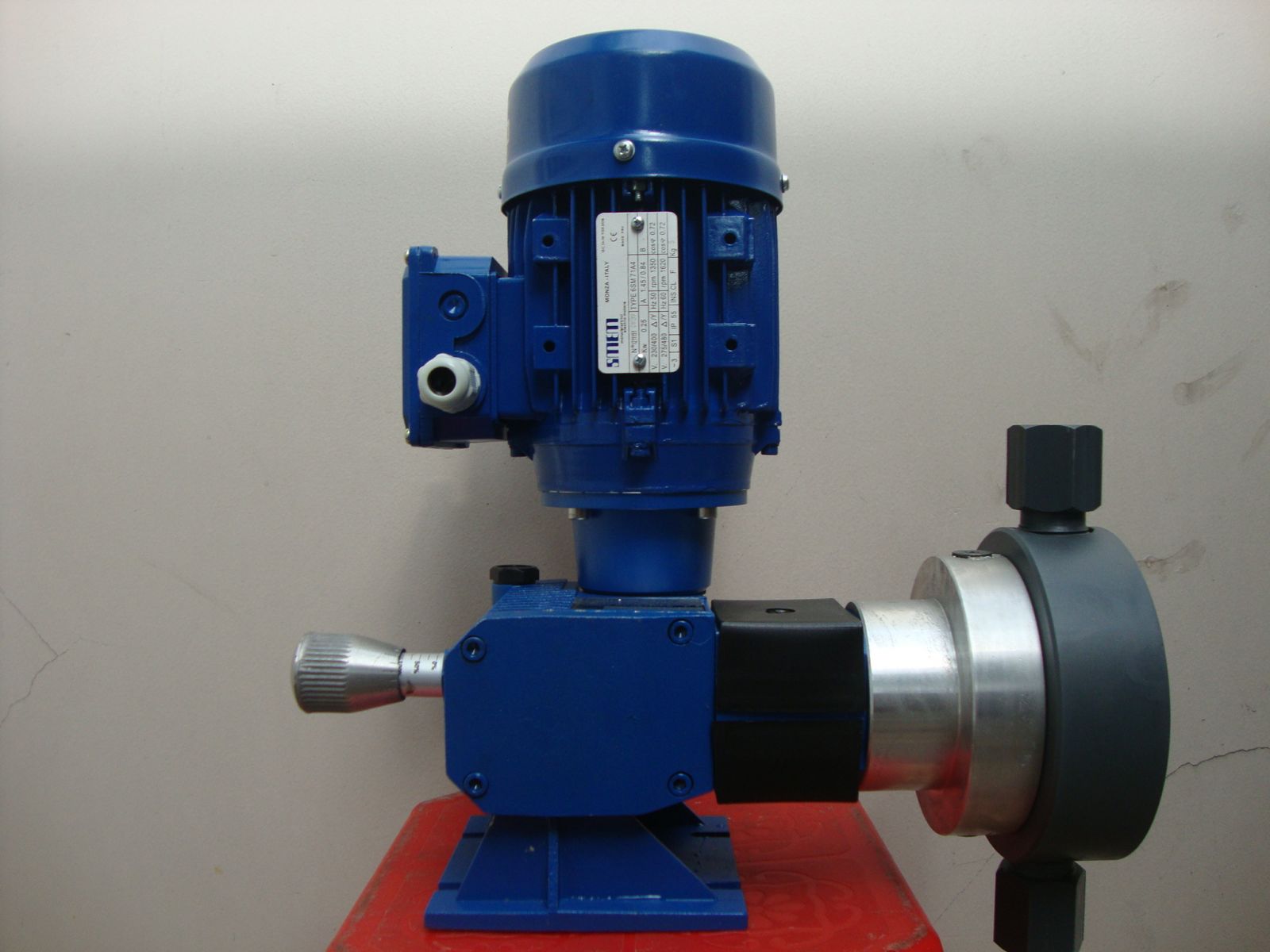 Bơm định lượng DP piston có màng